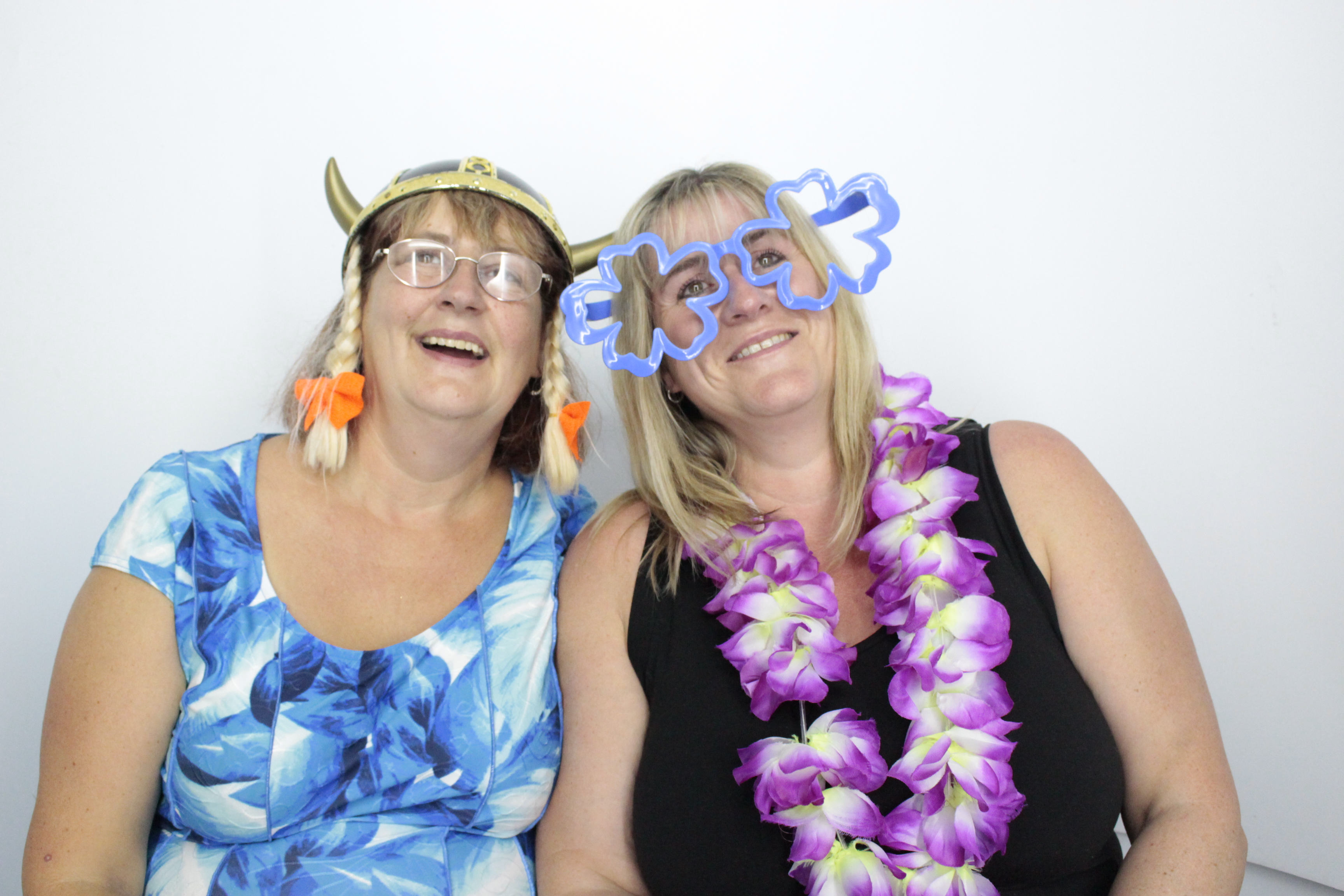 Kerry's 30th Birthday | View more photos from the event at gallery.myphotoboothexperience.co.uk/u/MyPhotoBoothExperienceLtd/Kerrys-30th-Birthday